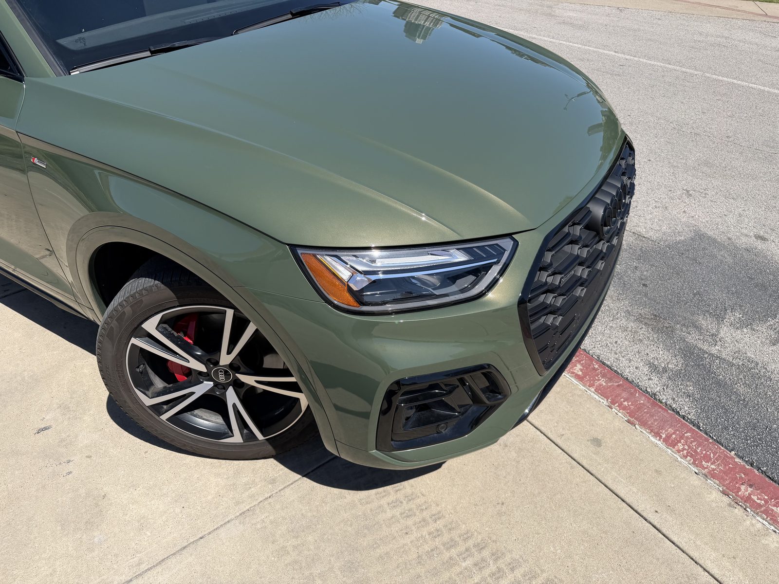 2025 Audi Q5 — photo 8